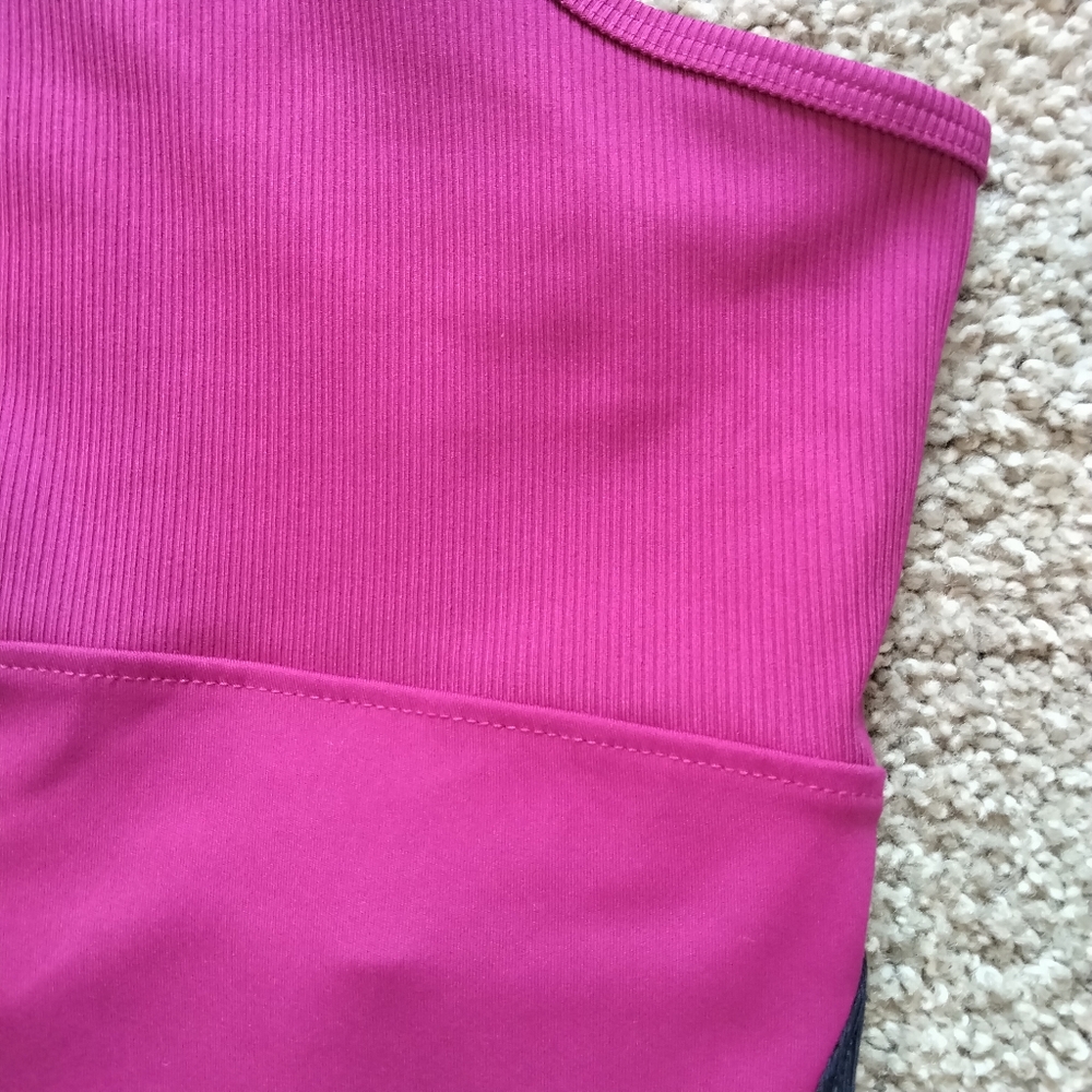 NWT XL Nike Yoga Dri-Fit Purple Stretch Tank Top Keyhole Back Athletic Top NEW - Picture 7 of 9